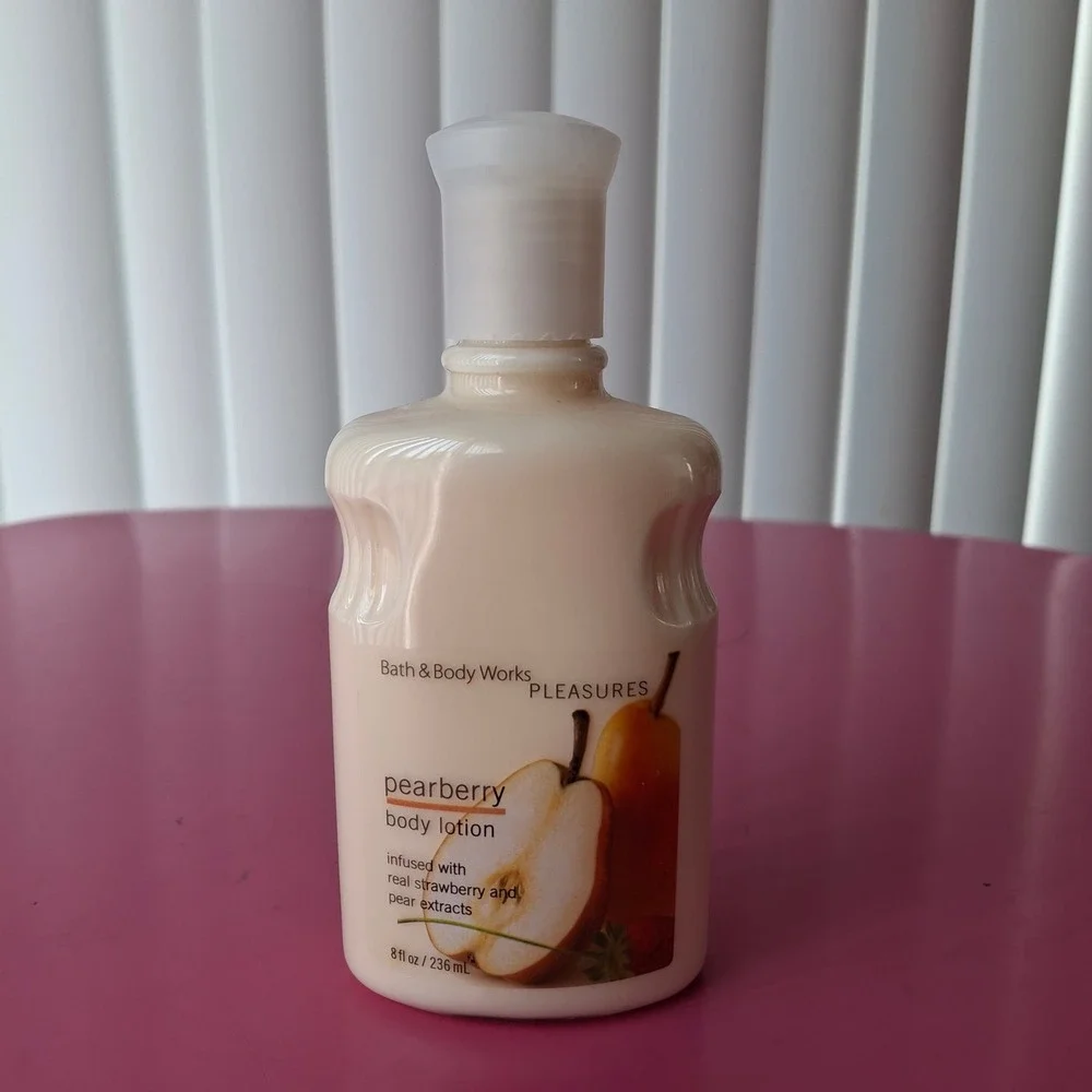 Bath & Body Works PEARBERRY Body Lotion 8 fl oz Original Discontinued